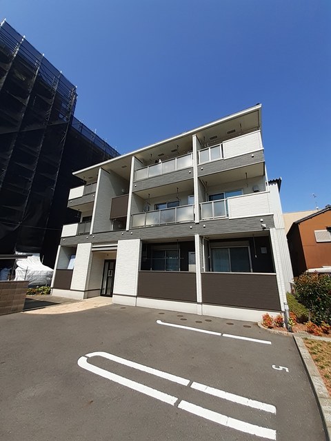 10957014/建物外観