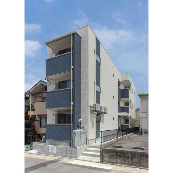 コンフォール新守山 外観