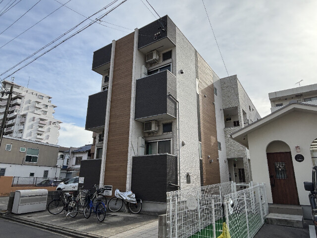 13688182/建物外観