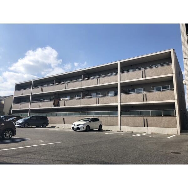 クレセール ウェスト 外観