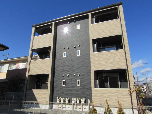 5694965/建物外観