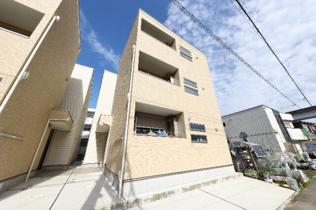 7342268/建物外観