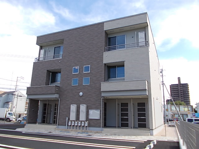 7479377/建物外観