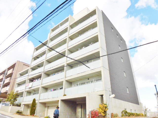 8603831/建物外観