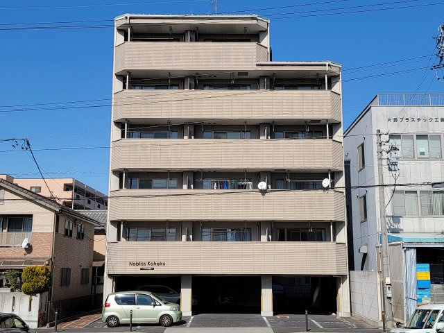 8784361/建物外観