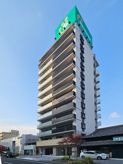 8809440/建物外観