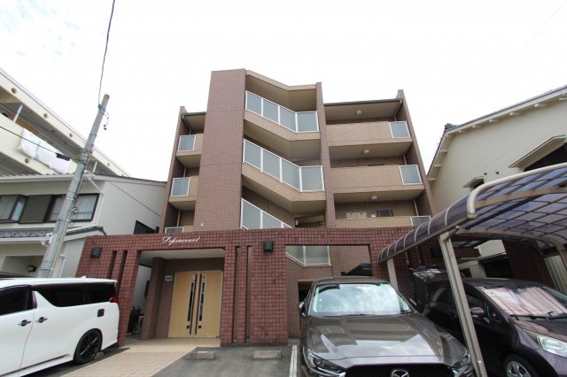 8995384/建物外観