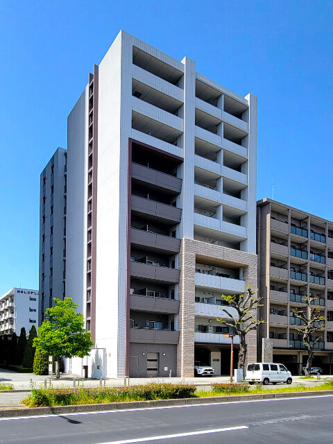 8998499/建物外観