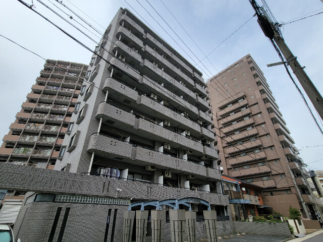 9400411/建物外観